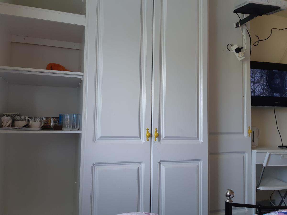 Apple Guest House Loughrea Ngoại thất bức ảnh