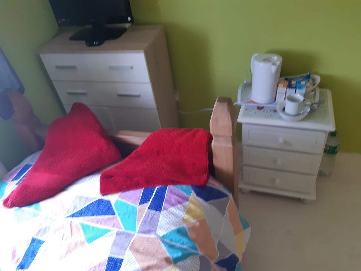 Apple Guest House Loughrea Ngoại thất bức ảnh